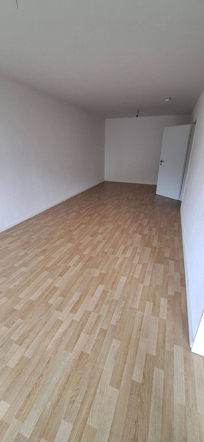 Sonnige 1-Zimmer-Wohnng mit Balkon - Nähe der UNI - ENGLISH scroll down! – Düsseldorf – Vorschaubild 2