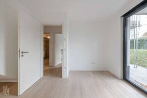 Urban wohnen, Natur genießen - 4-Zimmer-Maisonette mit Terrasse, Balkon und hohem Freizeitwert – 14055 Berlin – Vorschaubild 7