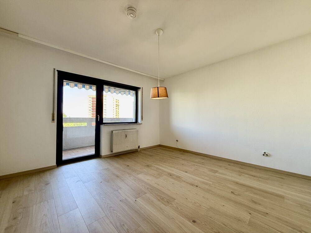 +++ Dreizimmerwohnung mit Stellplatz in Heppenheim +++ – Heppenheim – Vorschaubild 9