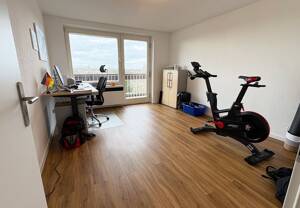Hell & modern & viel Platz: sanierte 3 Zimmer, Balkon, guter Schnitt, neues Bad mit Wanne + Dusche – 50968 Köln – Vorschaubild 8
