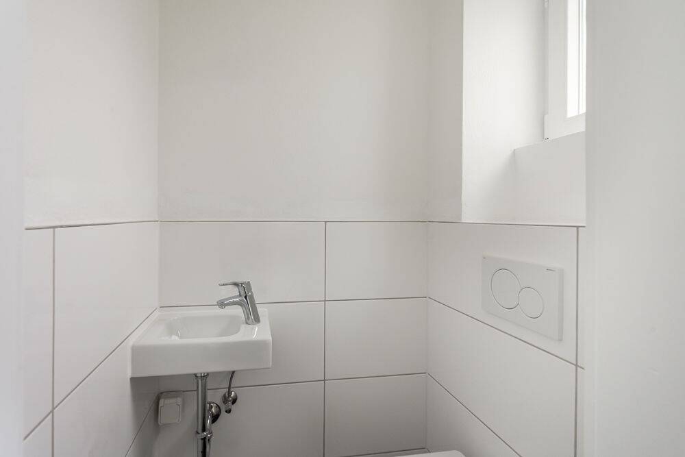Mehr als ein Zuhause: Reihenendhaus mit zusätzlichem Baugrundstück – Wiesbaden – Vorschaubild 5