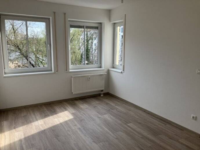 2 Raum-Wohnung mit Balkon – Leipzig – Vorschaubild 3