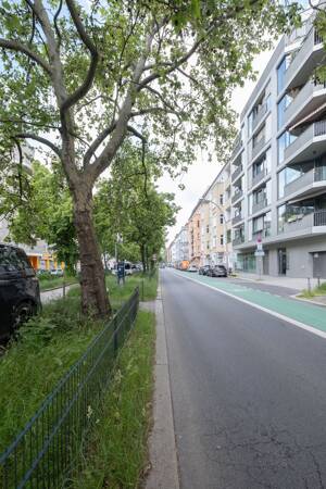 Charmante 2-Zimmer-Wohnung mit Stuck in Prenzlauer Berg – 10439 Berlin – Vorschaubild 8