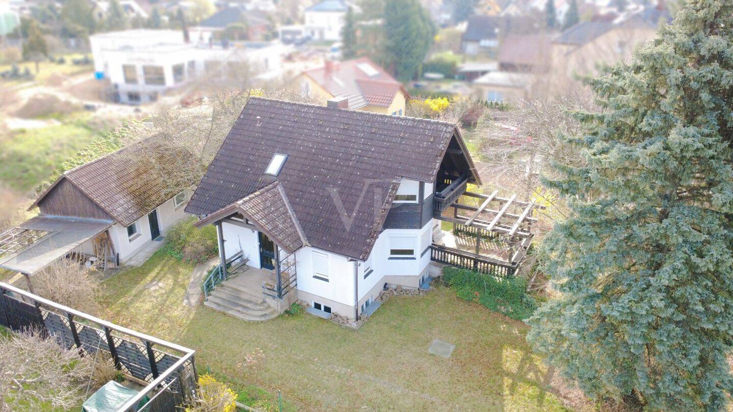 TOLLES HAUS IN RUHIGER LAGE VON RADEBEUL + NEBENGEBÄUDE – Radebeul – Vorschaubild 4