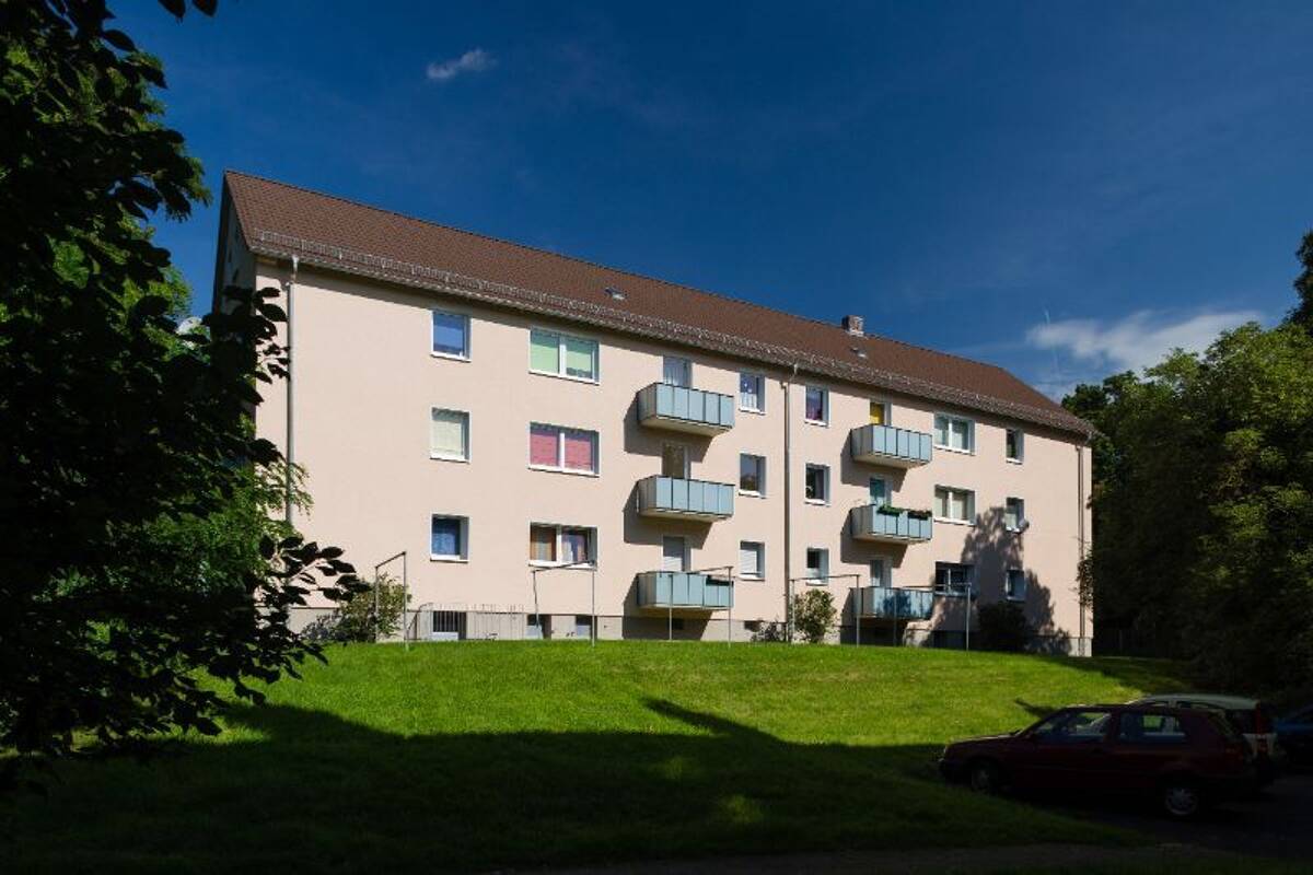 2-Zimmer-Erdgeschosswohnung mit Balkon in Kassel-Rothenditmold – 34127 Kassel – Bild 1 von 3
