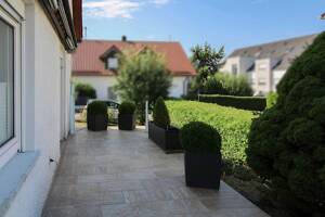 Gepflegtes Einfamilienhaus an Feldrandlage mit schönem Garten in Neu-Ulm Finningen – 89233 Neu-Ulm – Vorschaubild 3