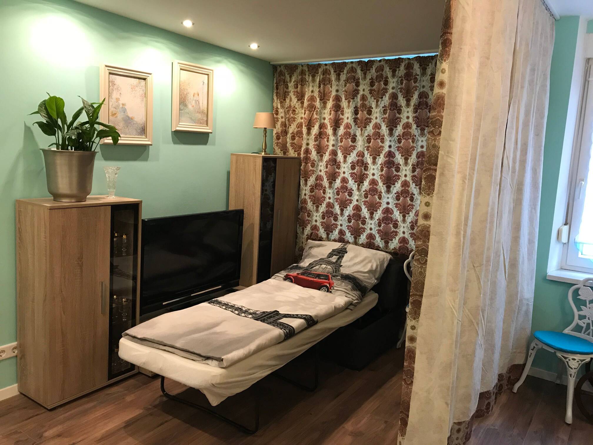 Stillvoller moderne 2 Zi. Apartment mit U1 zum Stadtzentrum – Nürnberg – Vorschaubild 4