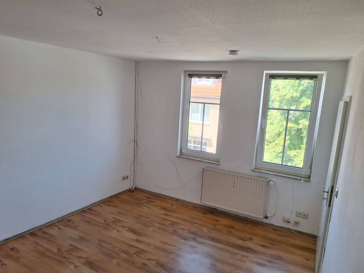 Geschäfts-und Wohnhaus mit Spielstätte und separater Wohnung in bester Innenstadtlage – Bad Salzungen – Vorschaubild 4