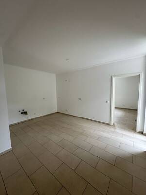 3-Raum-Wohnung (Souterrain) mit Terrasse in Zeitz – 6712 Zeitz – Vorschaubild 3