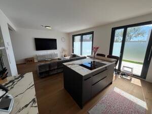 Exklusives KfW-40-Reihenmittelhaus in Würzburg-Hubland – 97074 Würzburg – Vorschaubild 2