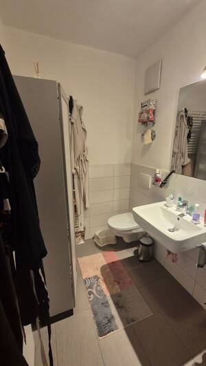WG-Zimmer mit eigenem Bad in moderner 2er-WG im Nürnberger Nibelungenviertel – 90461 Nürnberg – Vorschaubild 5