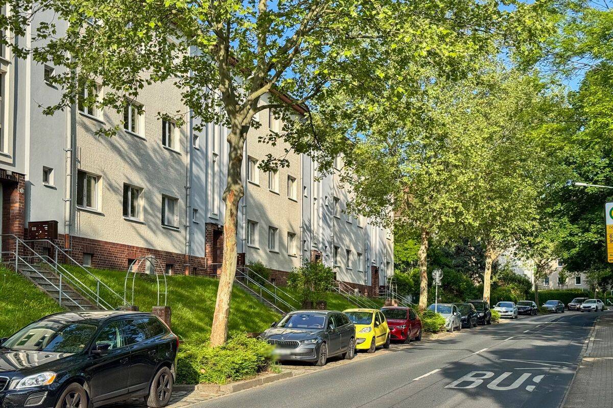 Schöne Balkonwohnung in Uni-Nähe!