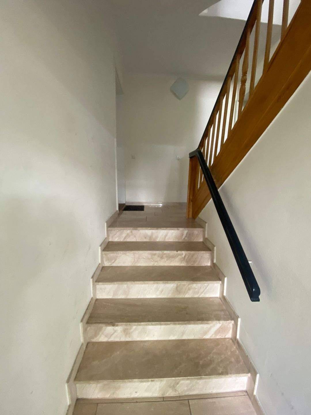 Niedrigenergiehaus-Tolle 2 Zimmer im Hochparterre mit Balkon – Berlin – Vorschaubild 7