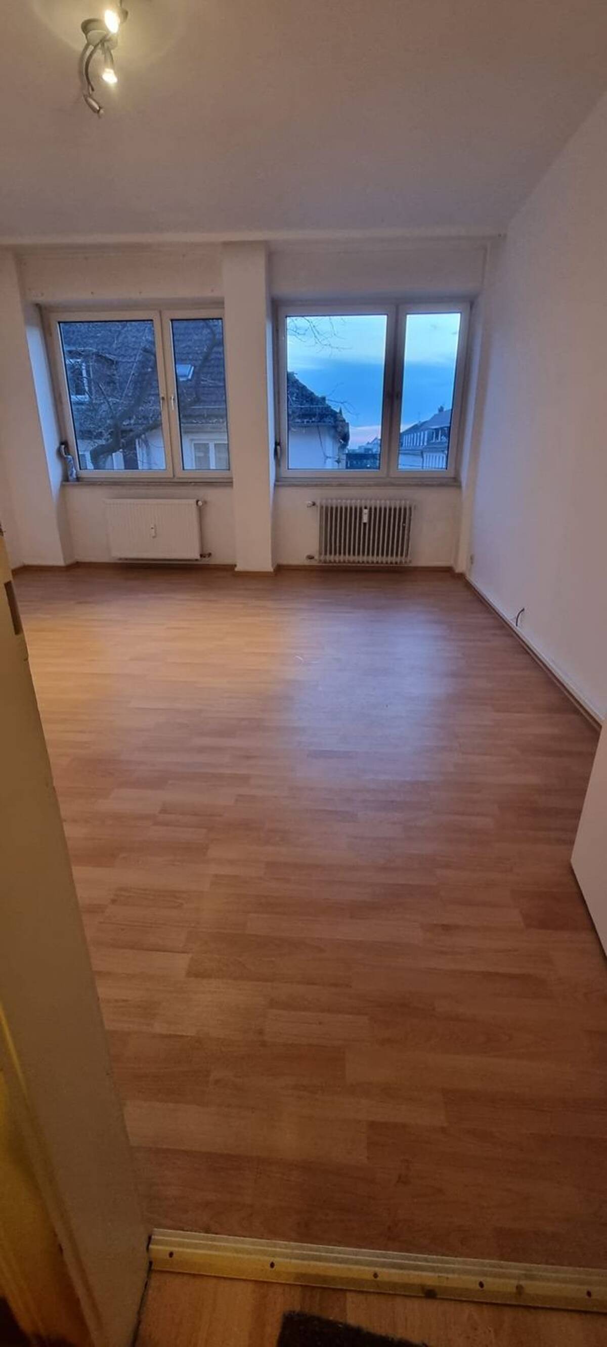 wg Zimmer – 64283 Darmstadt – Bild 1 von 2