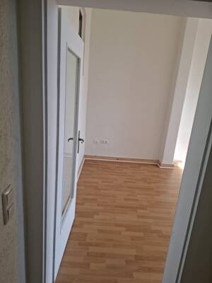 Charmante 2,5-Zimmer-Wohnung in bester Lage am Alten Markt in Kiel – 24103 Kiel – Vorschaubild 2
