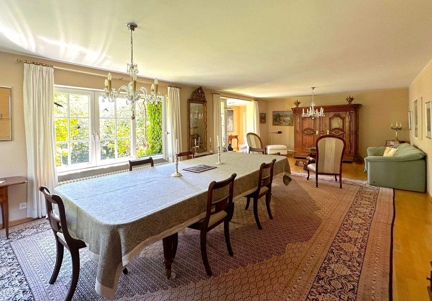 Stilvolle 290 qm Villa mit PV -Anlage am Emilienpark als Ein- oder Zweifamilienhaus nutzbar, grosser Garten, u.v.m. – Grenzach-Wyhlen – Vorschaubild 5