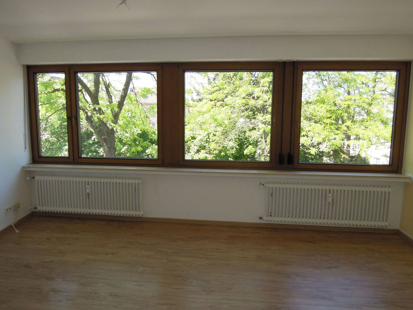 - R E S R V I E R T - Trier, Nähe Konstantin Basilika und Palastgarten - Helle 3 ZKB Wohnung in einem Dreifamilienhaus zu verkaufen ! – Trier – Vorschaubild 8