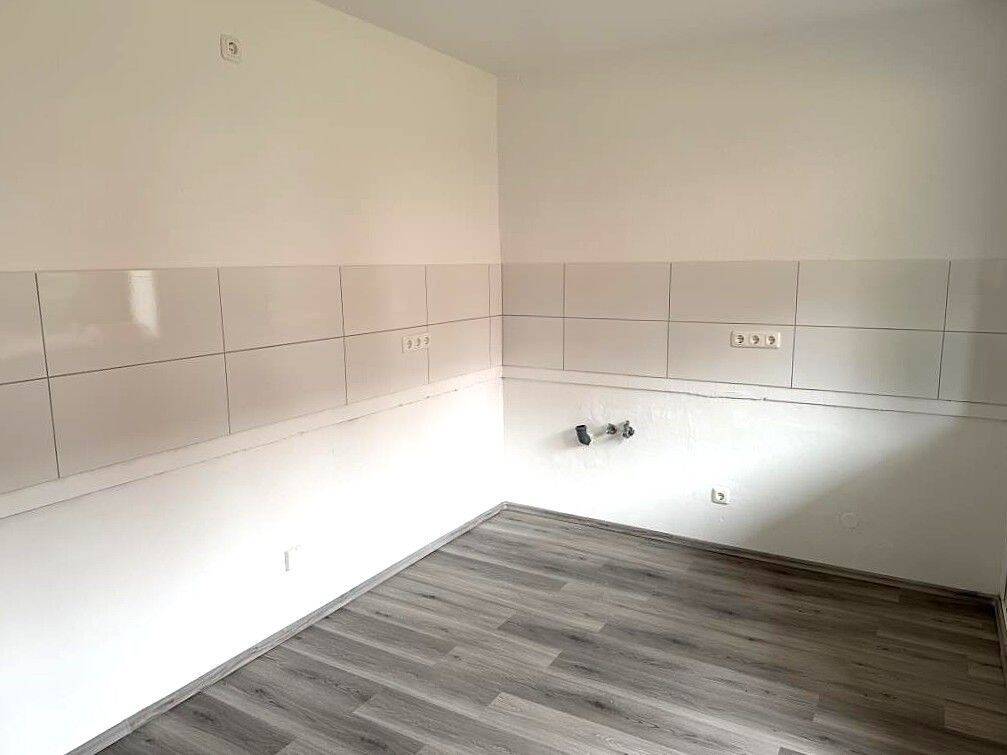 Bezugsfrei. Frisch renoviert. Bereit. / Available now. Renovated. Ready for you. – Hagen – Vorschaubild 9