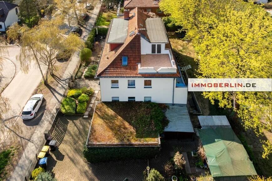 IMMOBERLIN.DE - Herrliche Aussichten! Dachgeschosswohnung mit privater Sonnenterrasse & Stellplatz – Berlin – Vorschaubild 8