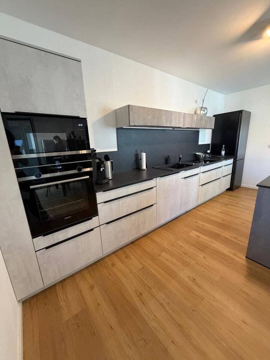 Exklusive Penthousewohnung mit großer Dachterrasse in Saarbrücken – Saarbrücken – Vorschaubild 8