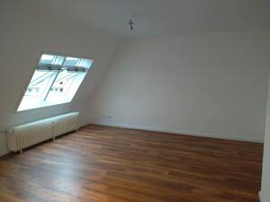 2 gepflegte und moderne 1 Zimmer Dachgeschosswohnungen / unvermietet ! – 28237 Bremen – Vorschaubild 8