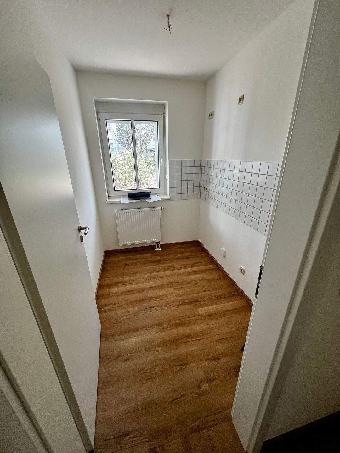 Frisch Renovierte 1-Zimmer Wohnung in entspannter Lage mit Terrasse – Regensburg – Vorschaubild 9
