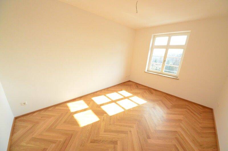 Moderne 4-Zimmerwohnung im Lutherviertel mit Balkon, Fußbodenheizung und Parkettboden! – Chemnitz – Vorschaubild 6
