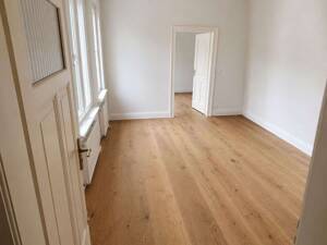 4-5 Zimmer Altbauwohnung mit Balkon & Erker – 90763 Fürth – Vorschaubild 7