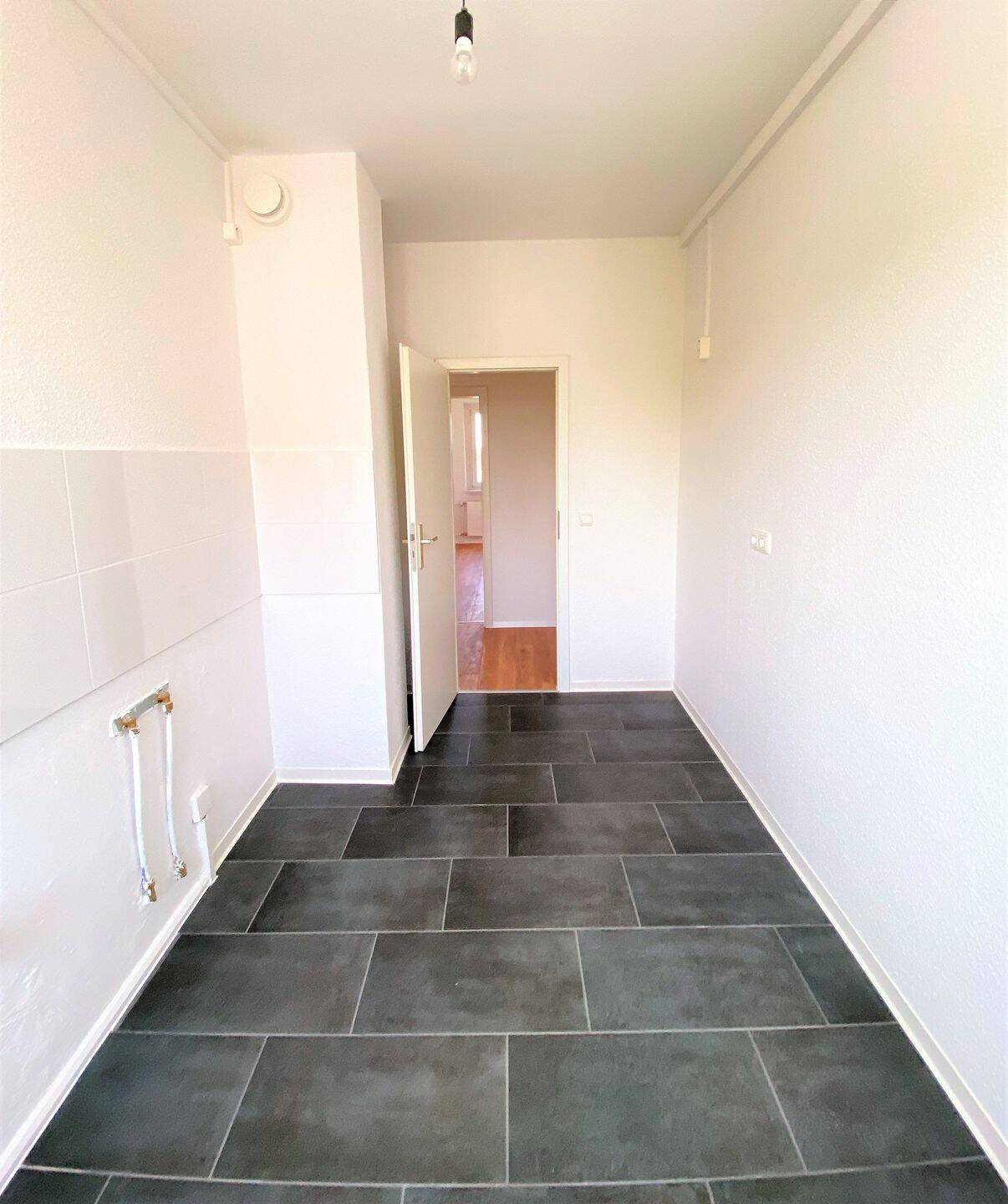 +++3ZKB mit Balkon und Tageslichtbad sucht neue Mieter+++ – Magdeburg – Vorschaubild 6