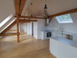 Nachmieter gesucht : Traumhafte 2 Zimmer DG-Wohnung in Kiel-Wik – 24106 Kiel – Vorschaubild 2