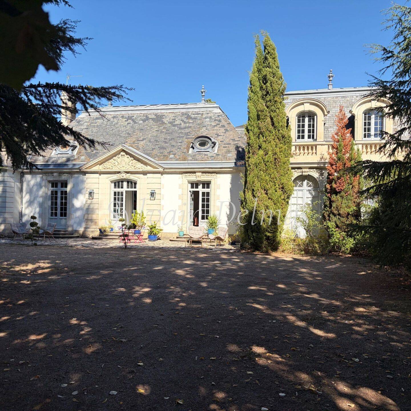 Maison 10 pièces 500 m² · à Saint-Avertin · 500 m² · 1 437 000 €
