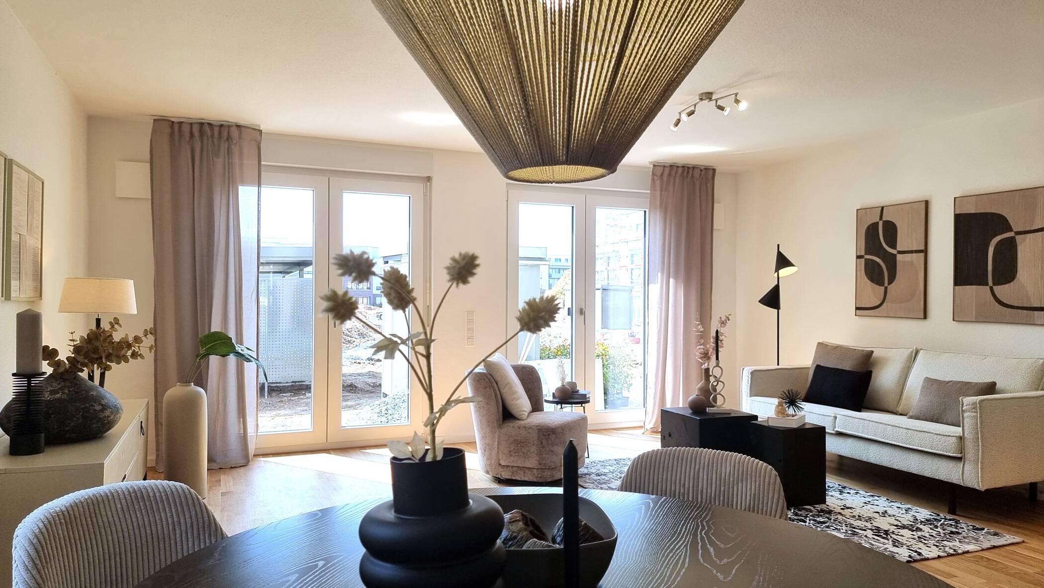 Modernes Reihenmittelhaus mit eigenem Garten, voll unterkellert & schlüsselfertig! – Salem – Bild 1 von 7