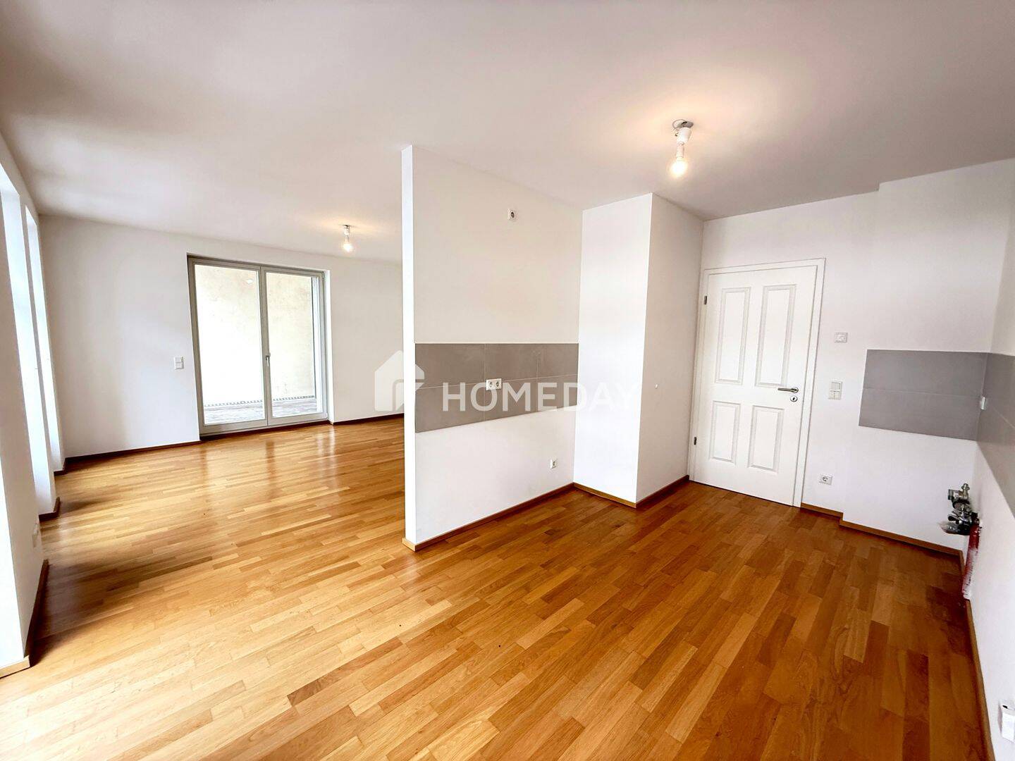 Altbauflair trifft Wohnkomfort - 2,5 Zimmer, zwei Balkone und modernes Ambiente – Leipzig – Vorschaubild 6