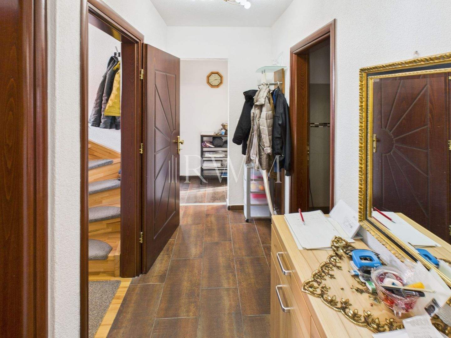 Modernisiertes Zweifamilienhaus mit potentieller Einliegerwohnung – Reutlingen – Vorschaubild 5