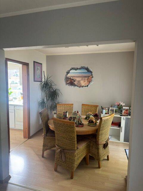 geräumige 4 Zimmer Wohnung mit Balkon – Kleinostheim – Vorschaubild 3