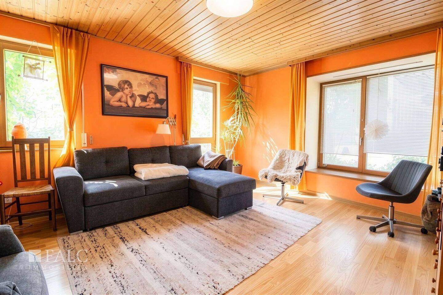 Viel Platz, tolle Lage, großes Potenzial: Ihr neues Zuhause – Bad Nauheim – Vorschaubild 3