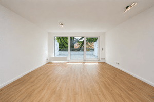 Bezugsfertige, modernisierte 3-Zimmer-Maisonette-Wohnung in Bremen-Oberneuland