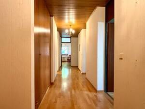 Modernisierungsbedürftige 3-Zimmer-Eigentumswohnung in ruhiger Lage von München Berg am Laim – 81673 München – Vorschaubild 2
