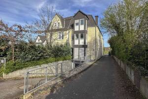 Bezugsfreie 1-Zimmer-Wohnung mit Stellplatz in begehrter Lage von Bonn-Ippendorf