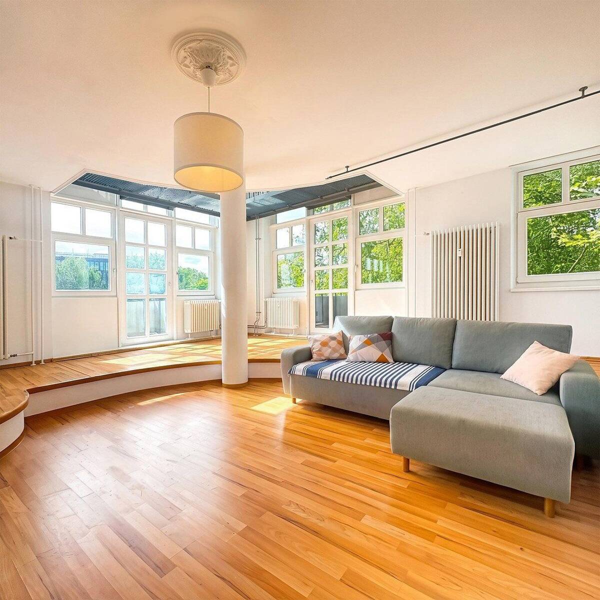 Potsdamer Platz - Lichte Maisonette am Park: Bezugsfrei, Provisionsfrei! – 10963 Berlin – Bild 1 von 9