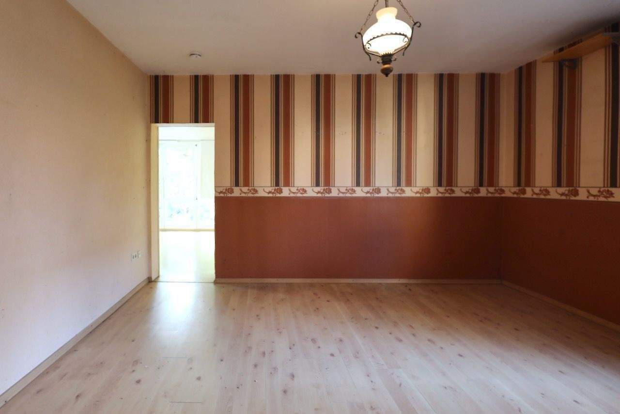 AUFZUG, BALKON & GEMEINSCHAFTLICHE DACHTERRASSE - ZENTRAL GELEGEN - ZUM NEU GESTALTEN – Berlin – Vorschaubild 8