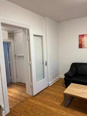 3 Zimmer, möbliert, in bester Lage, ab 03.10.26 – 20259 Hamburg – Vorschaubild 3