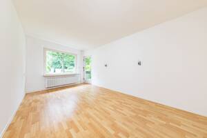 Alsterdorf: Helle 3-Zimmer-Wohnung mit Terrasse – 22297 Hamburg – Vorschaubild 4