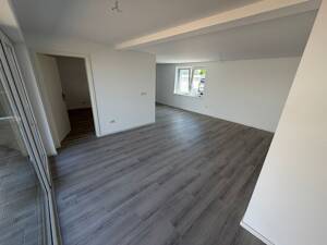 Schöne 110m² 4ZKB Wohnung mit Garten & Terasse in Losheim Zentrum