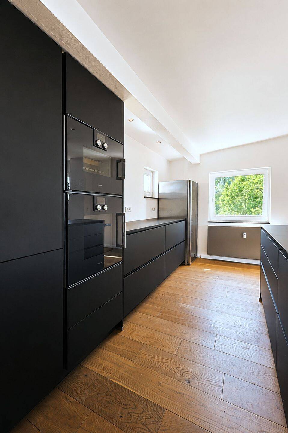 Design- Penthouse mit spektakulärer Dachterrasse – Hamburg – Vorschaubild 4