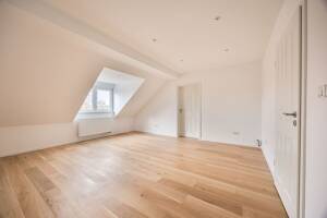 Kernsaniertes Altbaujuwel in Fürth am Wiesengrund: 4-Zimmer-Whg. mit exklusiver Ausstattung – 90763 Fürth – Vorschaubild 3