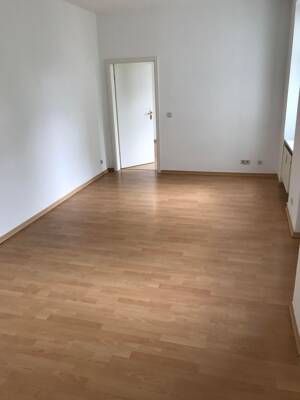 Helle freundliche 3-R-Whg.Magdeburg- Sudenburg im 1.OG ca.54 mit EBK. zu vermieten ! – 39112 Magdeburg – Vorschaubild 2