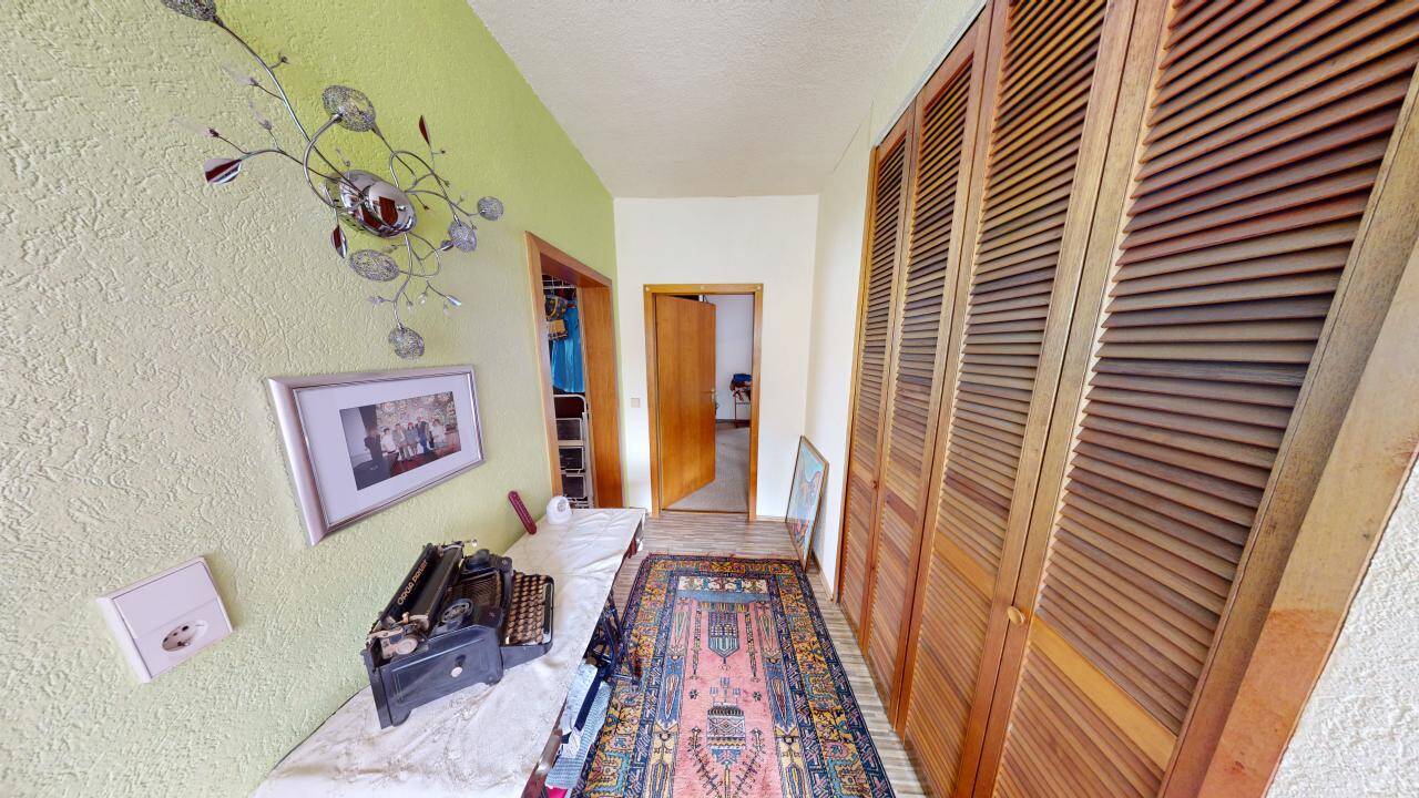 Geräumiges Familienhaus mit 173 m² Wohnfläche, Garten, Terrasse und Garage – Wuppertal – Vorschaubild 8