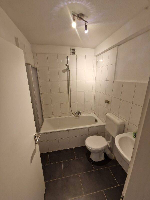 Helle 1-Zimmer Erdgeschosswohnung im Wuppertaler Zooviertel! – Wuppertal – Vorschaubild 4