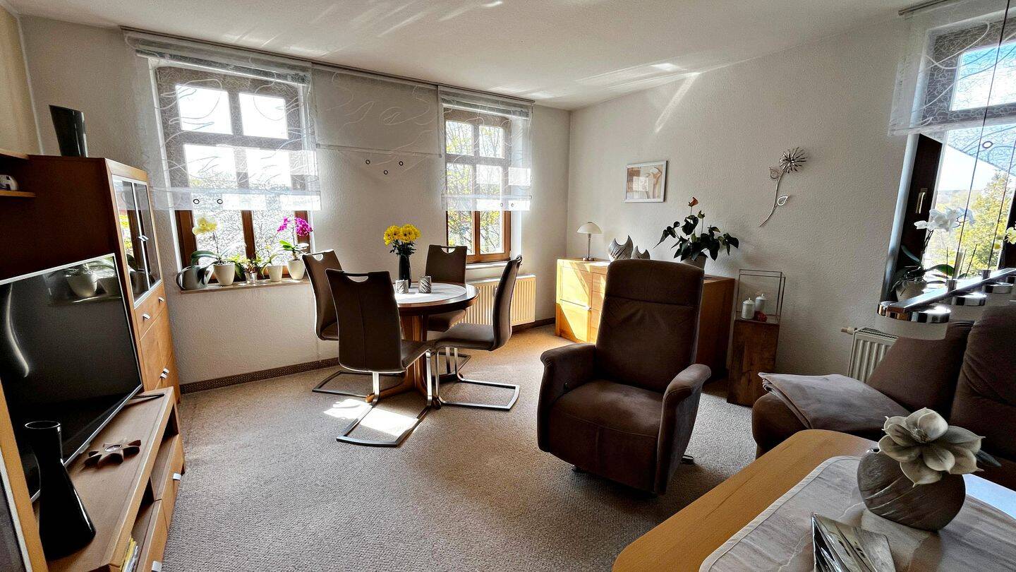 *** Charmante 2-Raum-Wohnung in ruhiger Lage von Chemnitz-Altendorf *** – Chemnitz – Vorschaubild 4